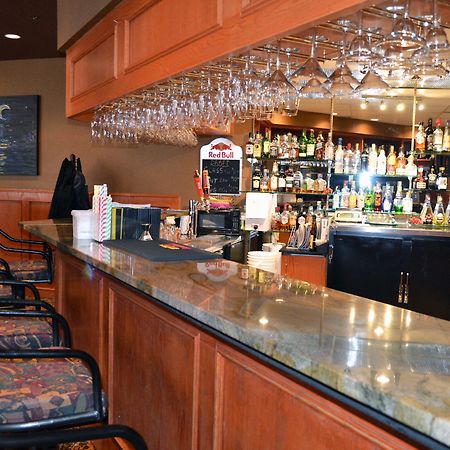Holiday Inn Hinton By Ihg Buitenkant foto