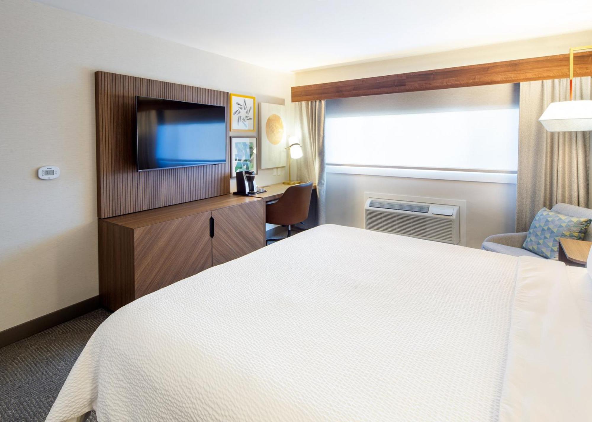 Holiday Inn Hinton By Ihg Buitenkant foto