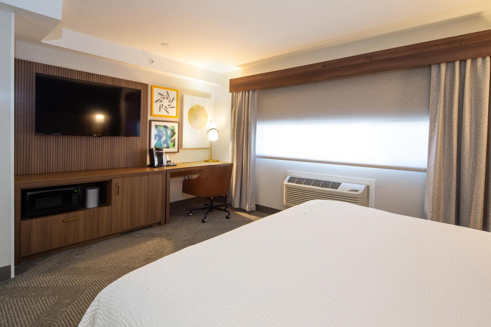 Holiday Inn Hinton By Ihg Buitenkant foto